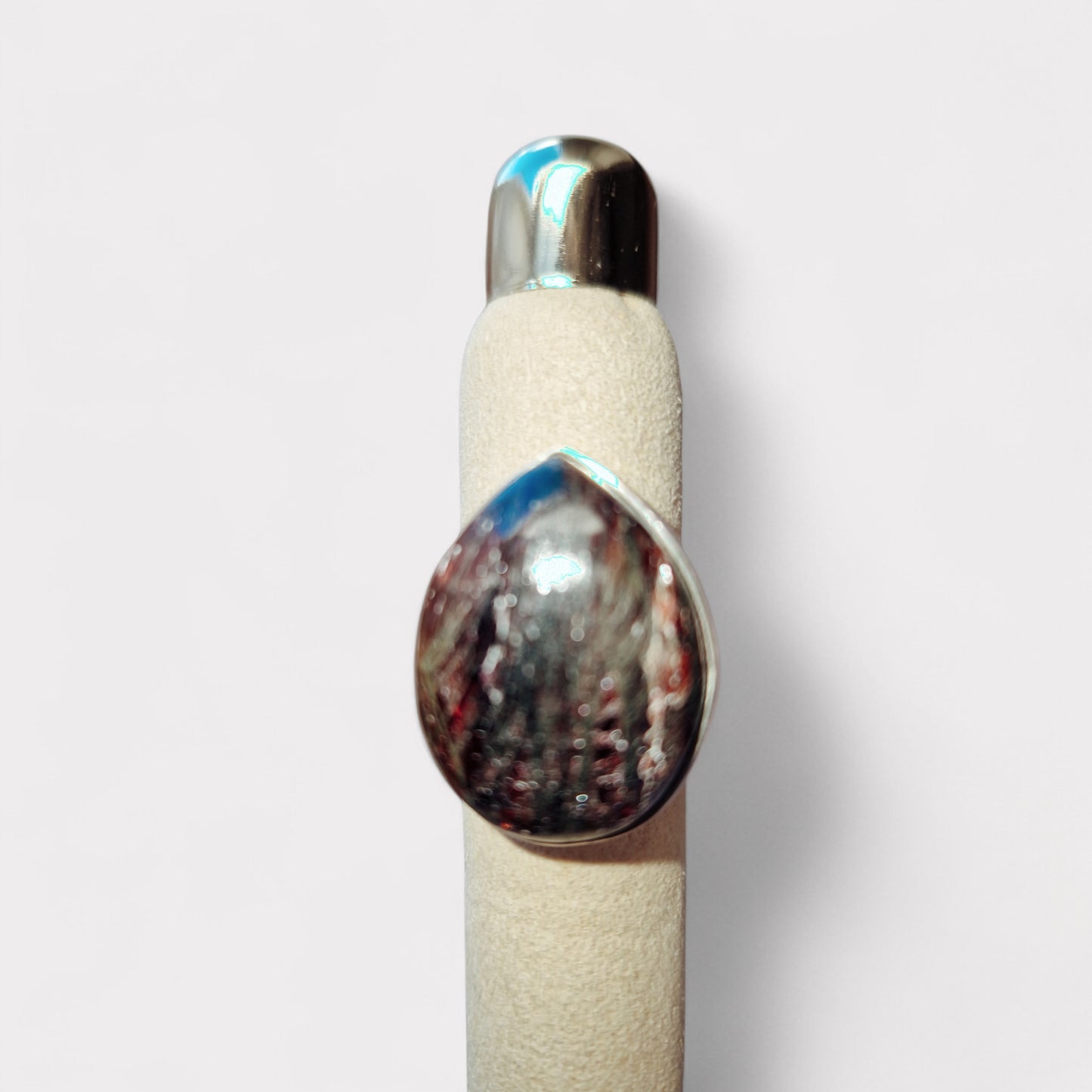 Granaat met Rhodoniet