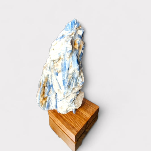 Blue Kyanite