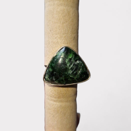 Chromdiopsidring
