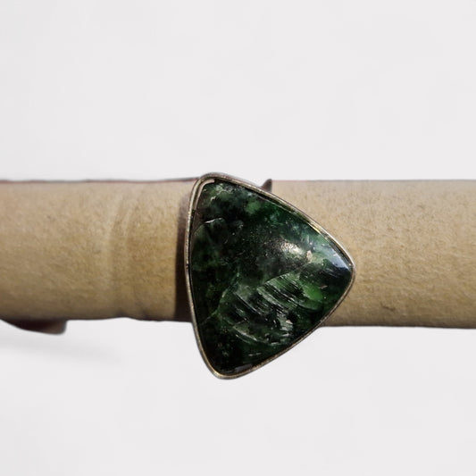 Chromdiopsidring