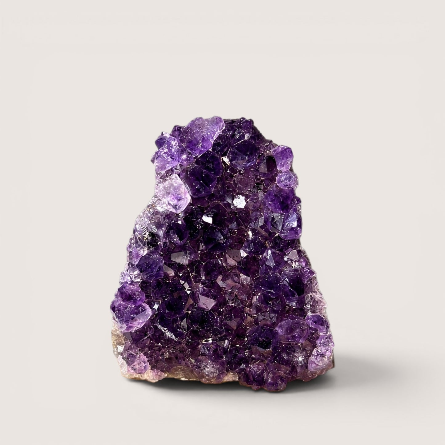 Uruguay Amethyst op houten voet (mini)