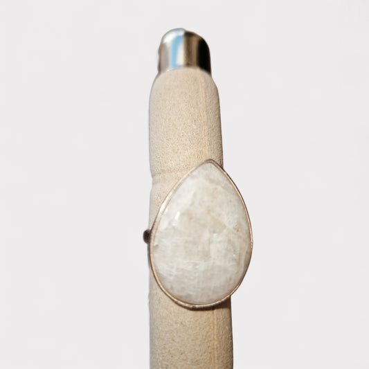 Maansteen ring (Tanzania)