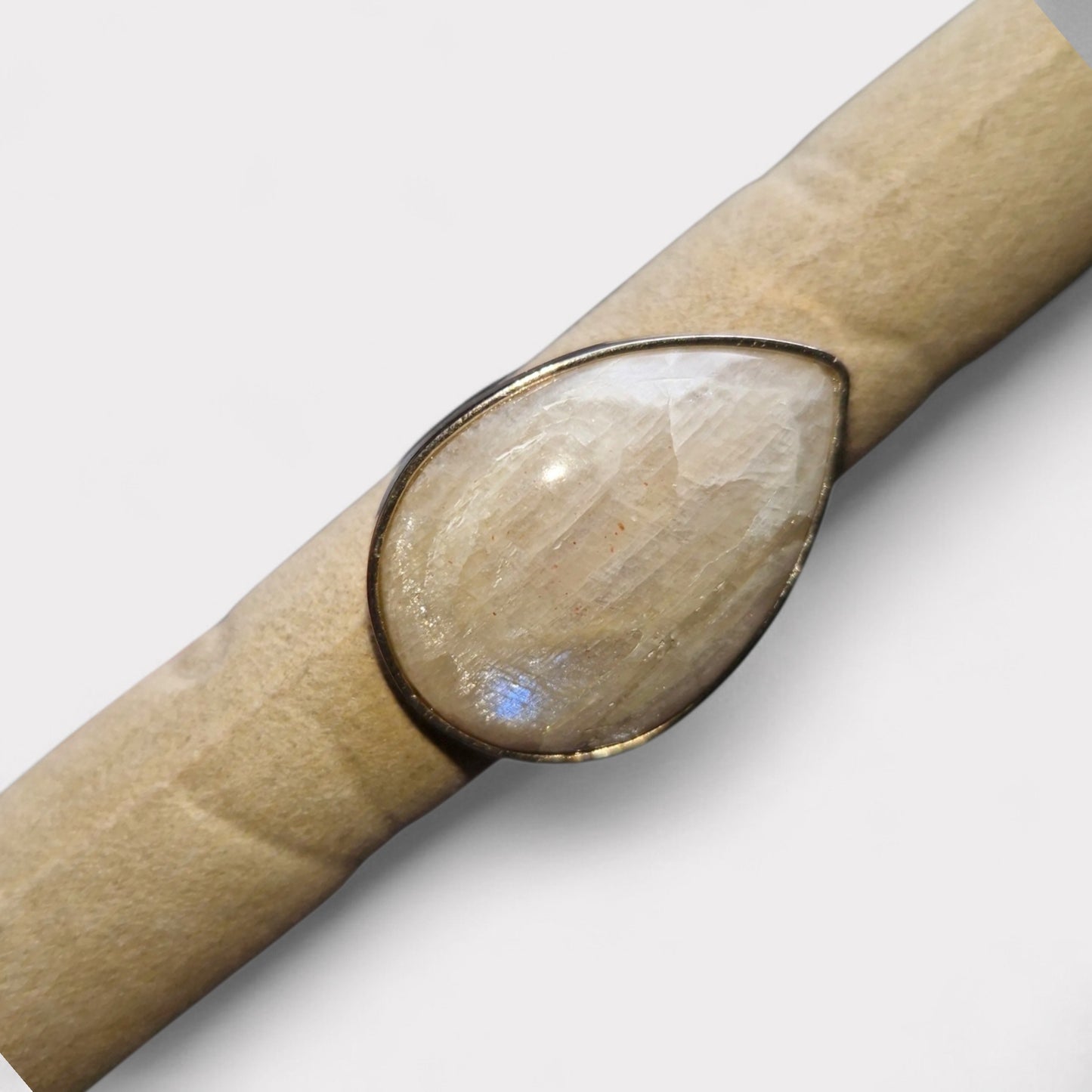 Mondstein Tansania Ring