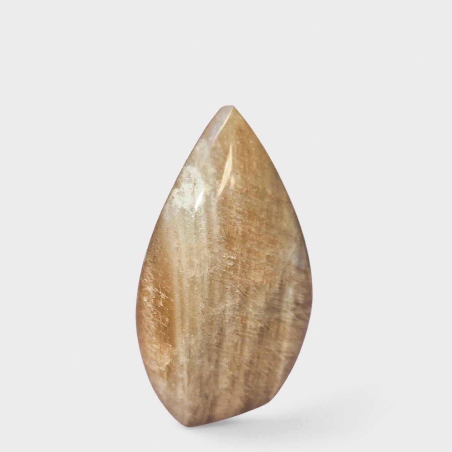 Perzik maanstaan Sculptuur