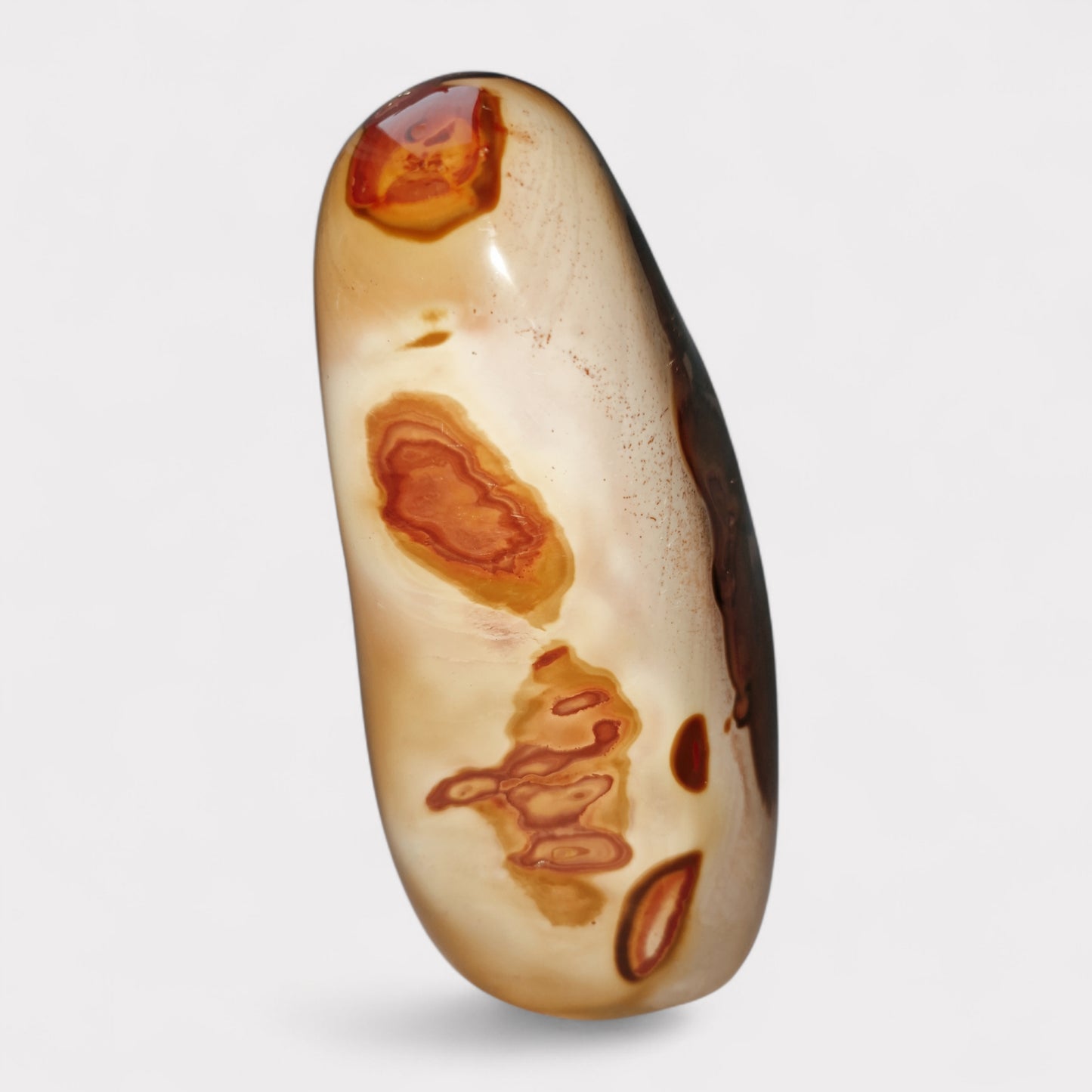 Polychroom Jaspis Sculptuur