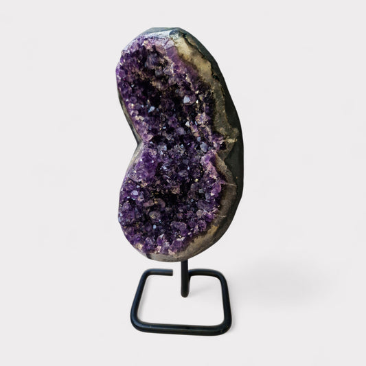 Amethyst Free Form op standaard (Uruguay)