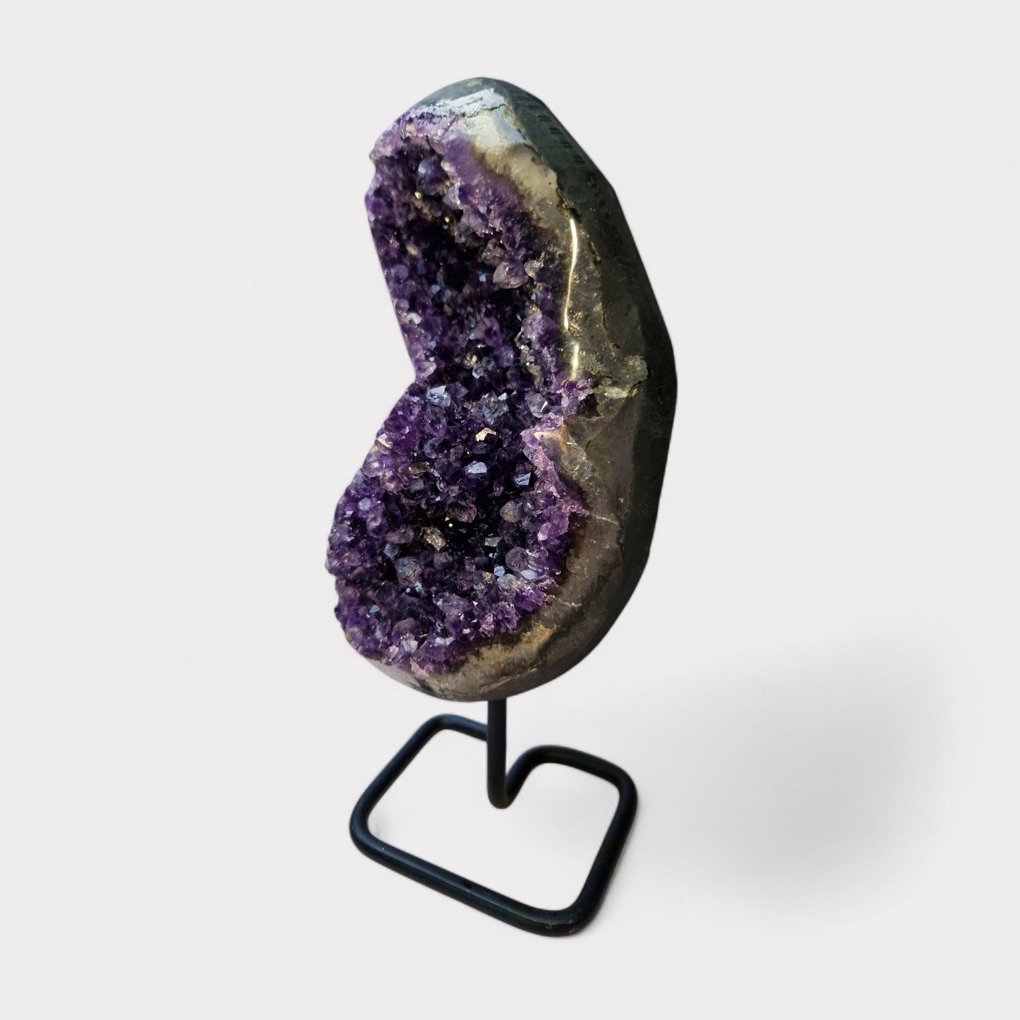 Amethyst Free Form op standaard (Uruguay)