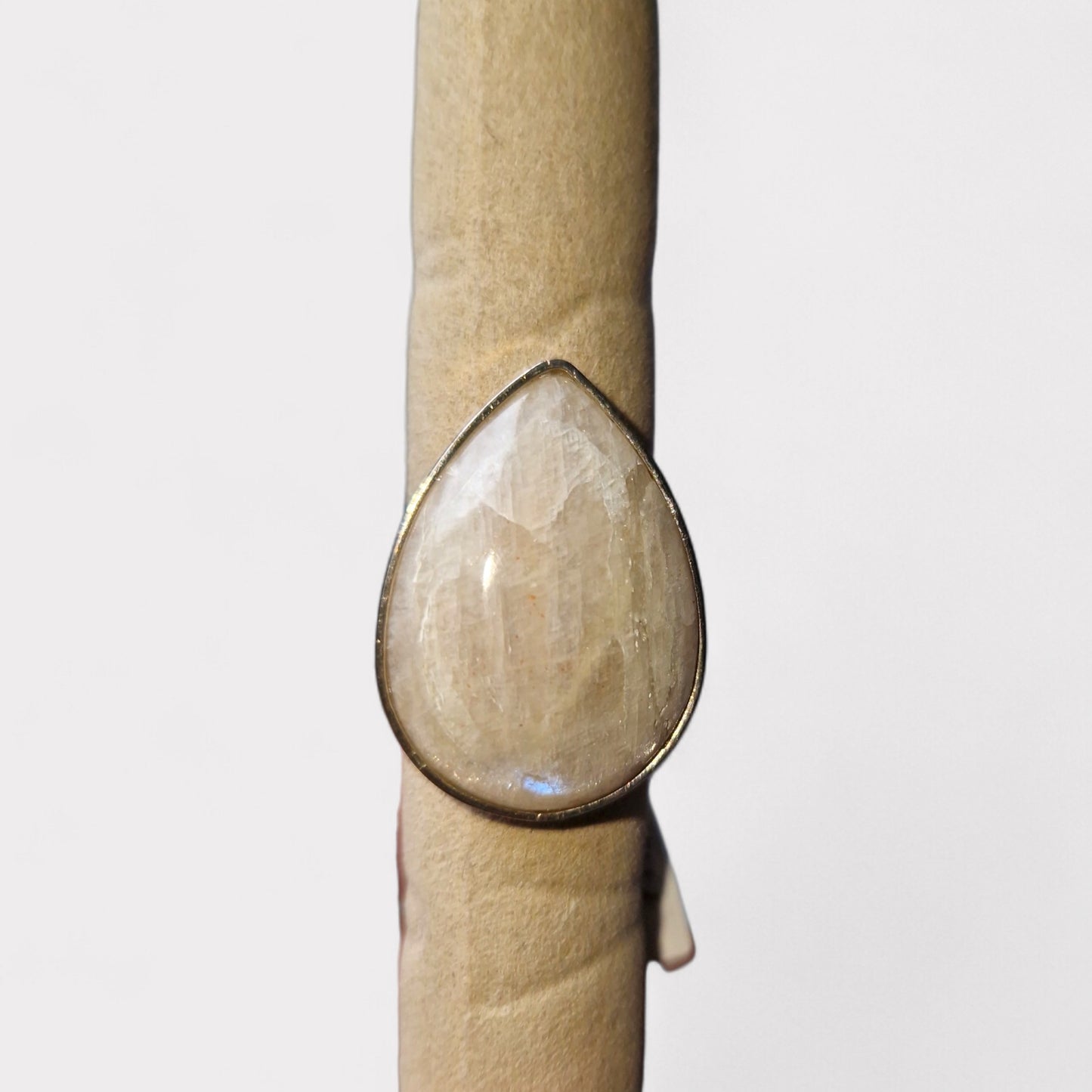 Mondstein Tansania Ring