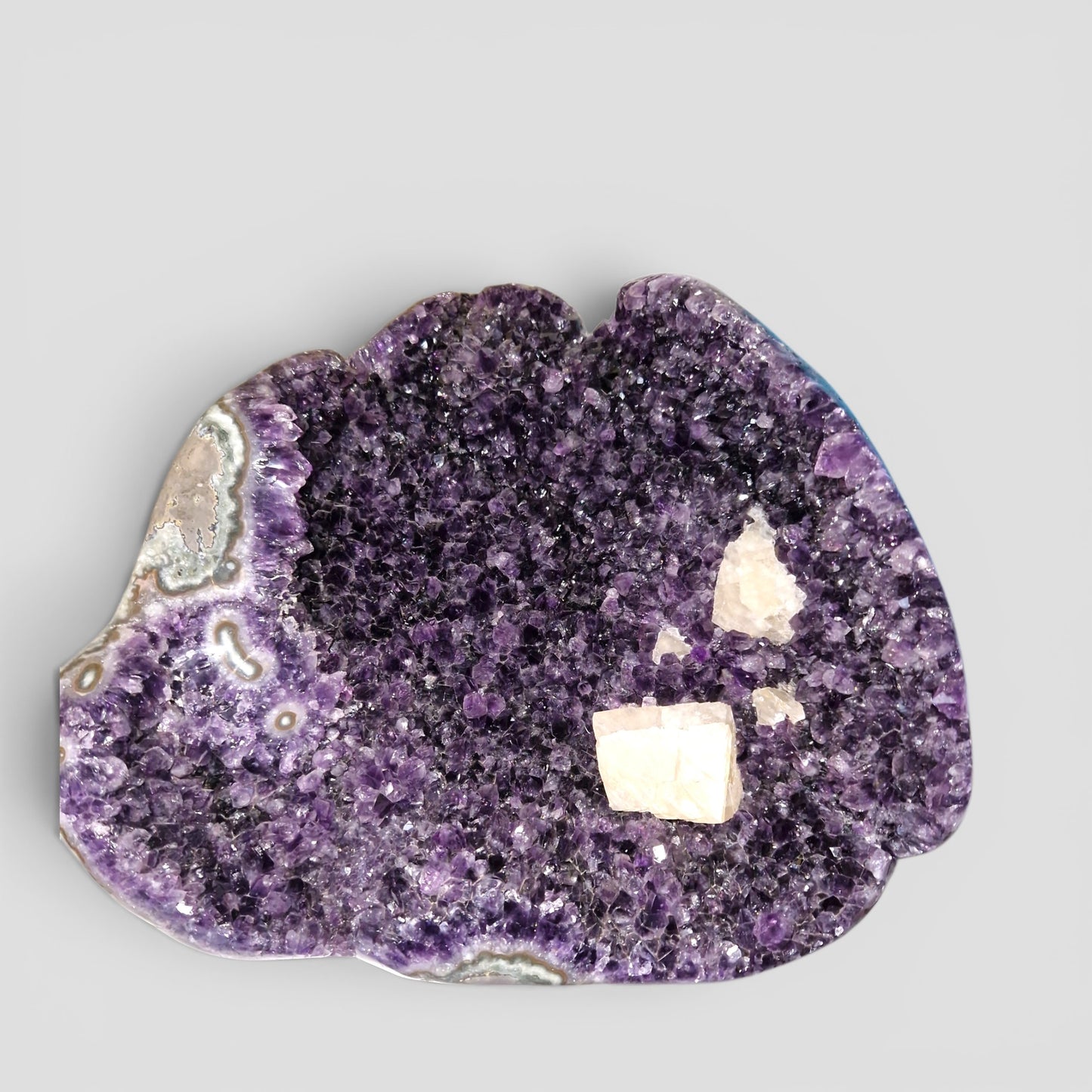 Uruguay Amethyst met Calciet