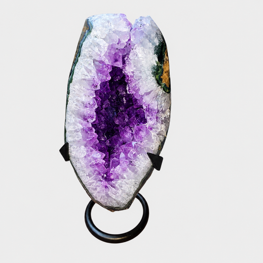 Amethyast op standaard